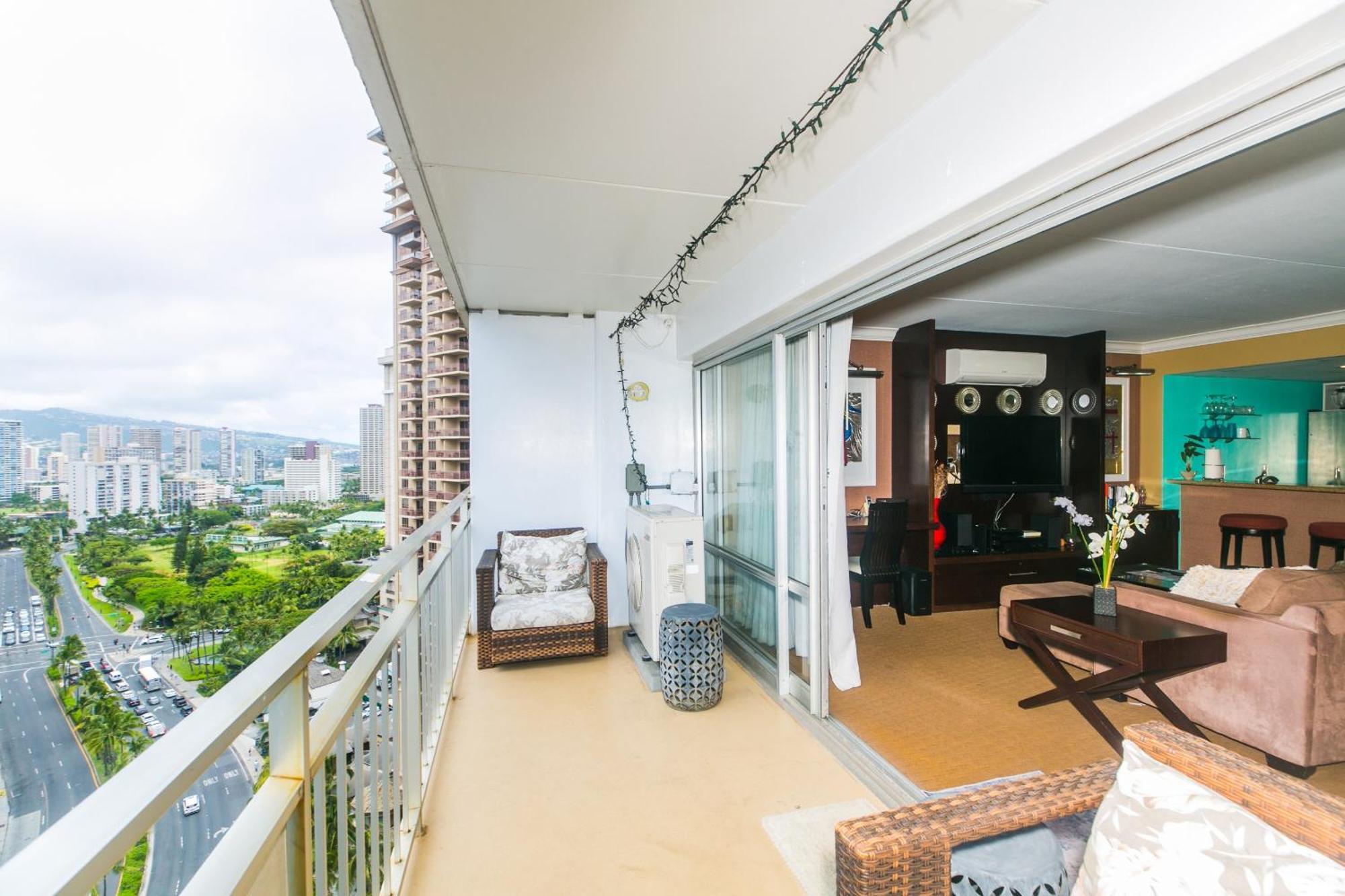 Apartment Ilikai Tower 2121 View 1br Honolulu