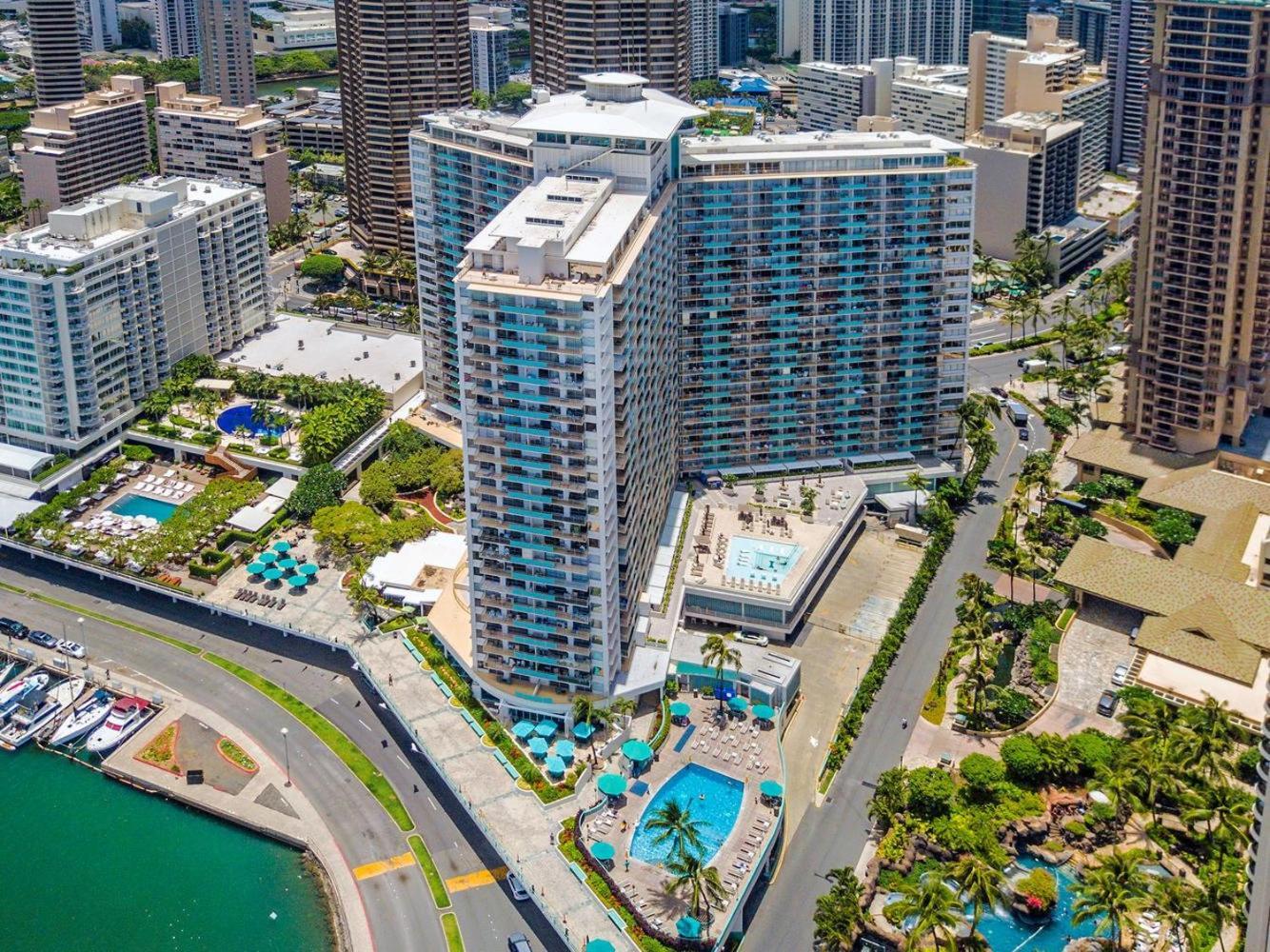 Ilikai Tower 2121 View 1br